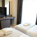 Aquila D Hotel Durres
