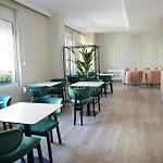 Aquila D Hotel Durres