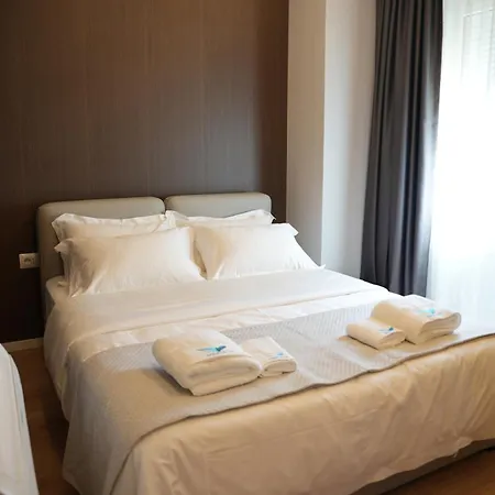 Aquila D Hotel *