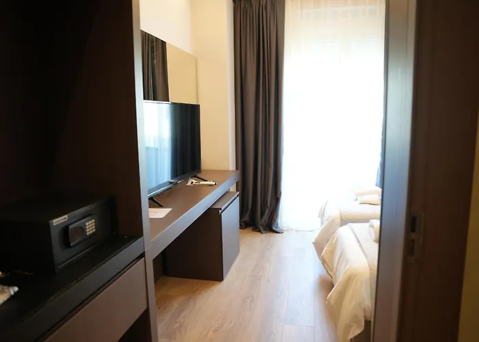 Aquila D Durrës