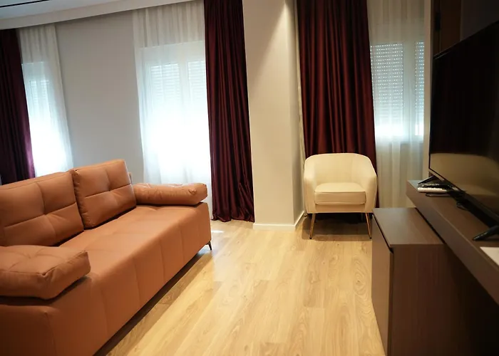Aquila D Durrës