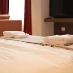 Aquila D Hotel