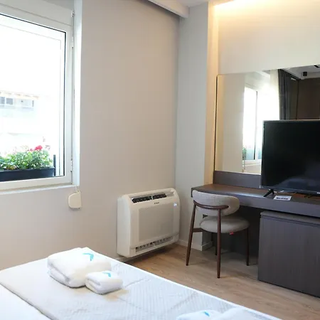 Aquila D 4* Durrës
