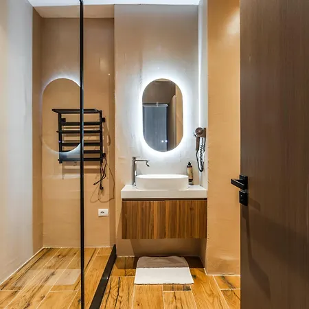 Aquila D 4* دراس