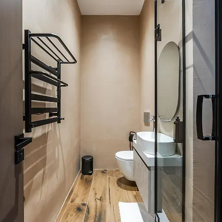 Aquila D Hotel